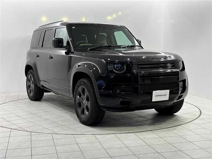 Land Rover Defender 2025 — фото 1, купить с доставкой в Москву