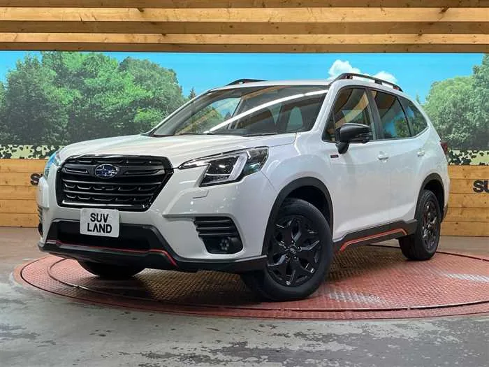 Subaru Forester 2024 — фото 1, купить с доставкой в Москву