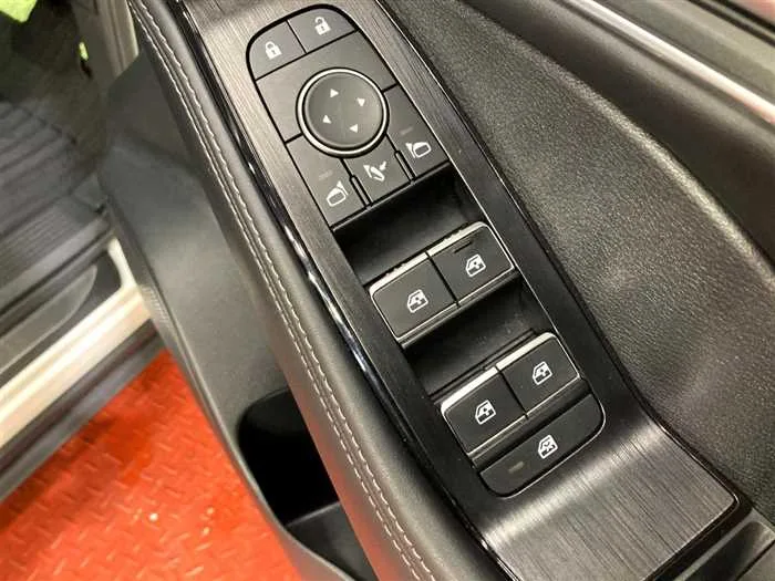 Nissan X-Trail 2022 — миниатюра 3