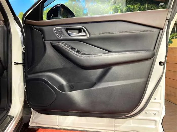 Nissan X-Trail 2022 — миниатюра 5