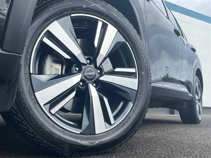 Nissan X-Trail 2023 — миниатюра 5