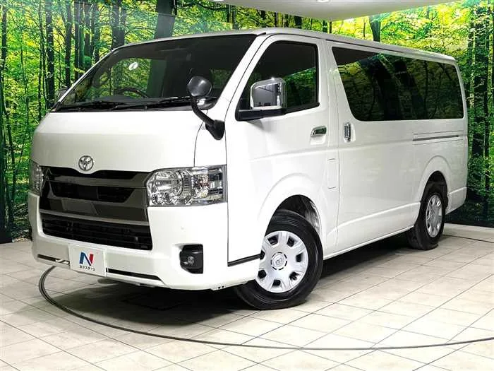 Toyota Hiace Van 2025 — фото 1, купить с доставкой в Москву