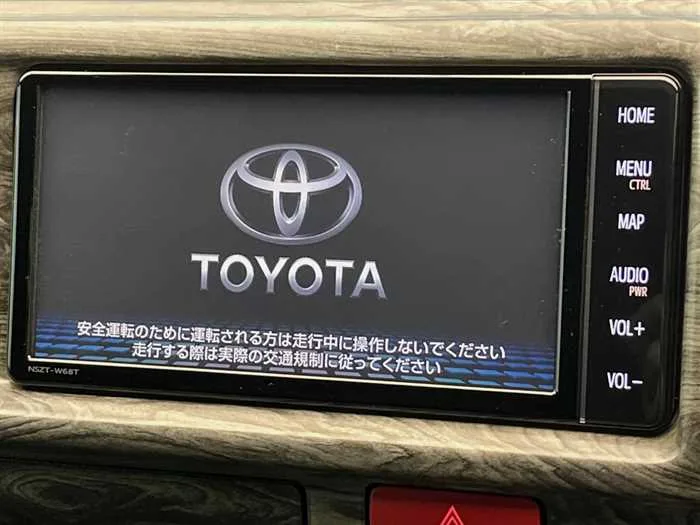 Toyota Hiace Van 2022 — миниатюра 3