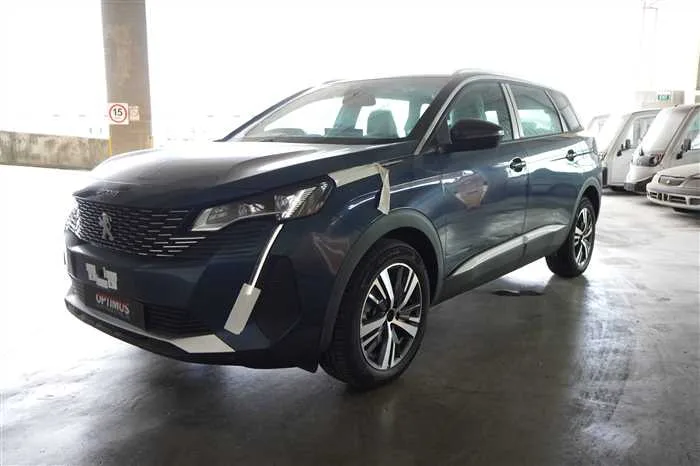 Peugeot 5008 5008 1.2 EAT8 ALLURE PREMIUM 2026 — фото 1, купить с доставкой в Москву