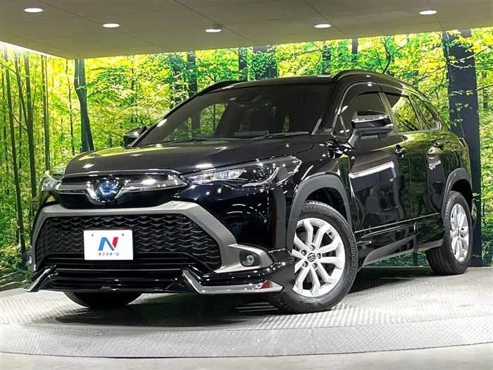 Toyota CorollaCross 2022 — фото 1, купить с доставкой в Москву