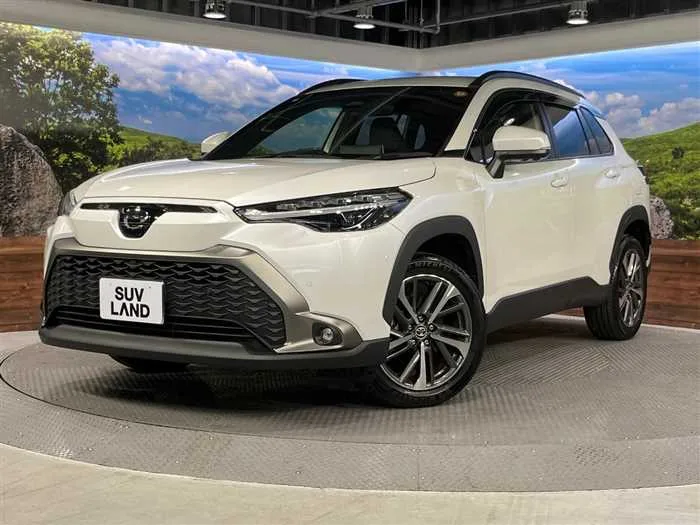 Toyota CorollaCross 2023 — фото 1, купить с доставкой в Москву