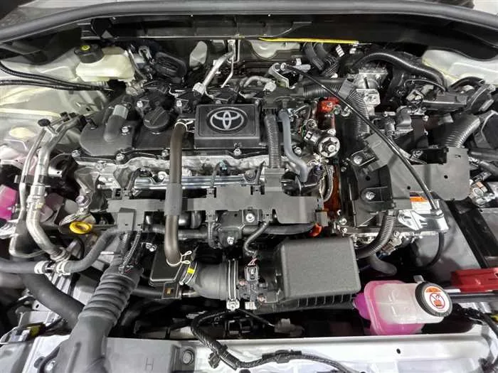 Toyota CorollaCross 2025 — миниатюра 5