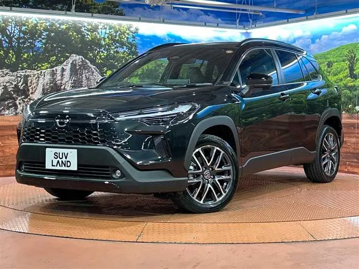 Toyota CorollaCross 2025 — фото 1, купить с доставкой в Москву