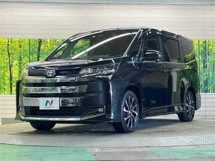Toyota Noah 2023 — миниатюра 5