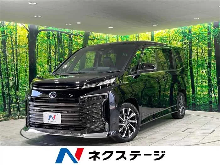 Toyota Voxy 2023 — миниатюра 4