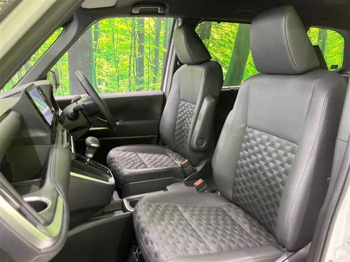 Toyota Voxy 2025 — миниатюра 3
