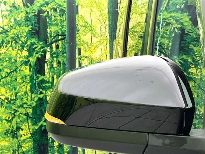 Toyota Voxy 2024 — миниатюра 3