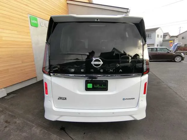 Nissan Serena 2023 — миниатюра 2
