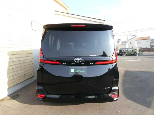 Toyota Noah 2026 — миниатюра 2