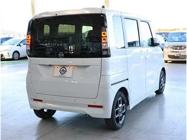 Nissan ROOX 2025 — миниатюра 3