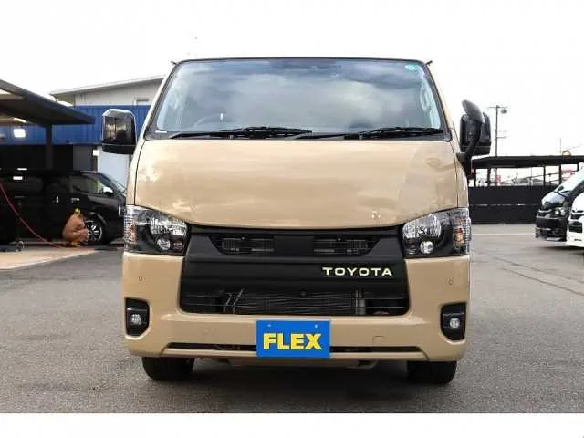Toyota Hiace Van 2024 — миниатюра 3