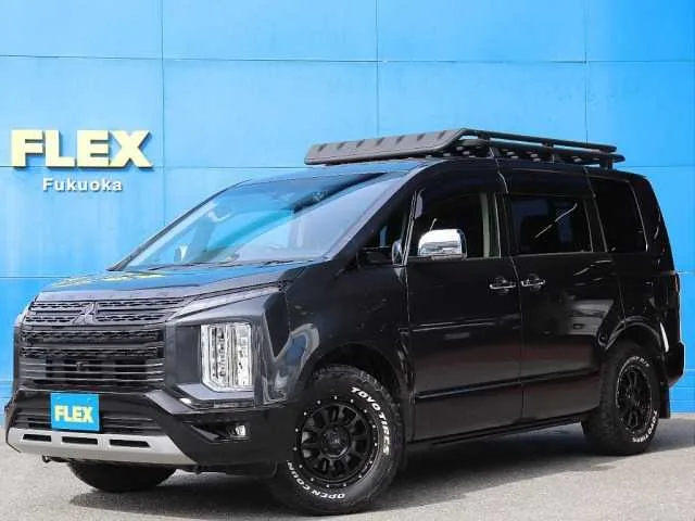 Mitsubishi Delica D:5 2023 — фото 1, купить с доставкой в Москву