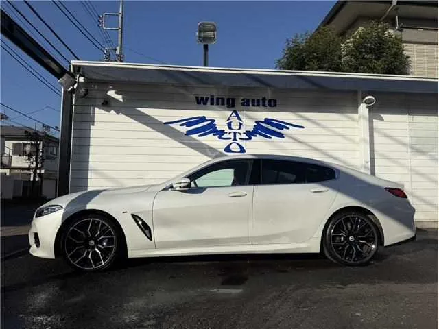 BMW 8 Series 840i Coupe MSport 2022 — миниатюра 3