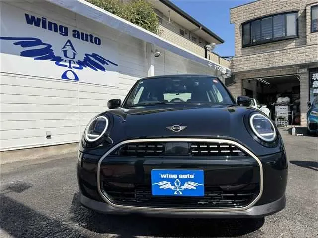 BMW MINI CooperC 2024 — миниатюра 3