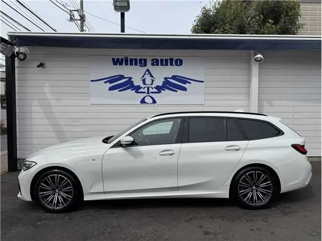 BMW 3 Series 320d xDriveTouring MSport 2022 — миниатюра 5