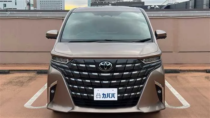 Toyota Alphard Z E-Four 2024 — миниатюра 2