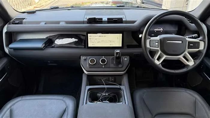 Land Rover Defender 110 S D300 2023 — миниатюра 3