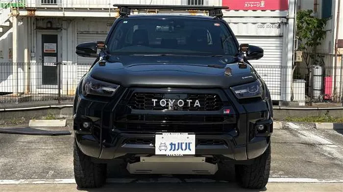 Toyota Hilux Z GR 2024 — миниатюра 2