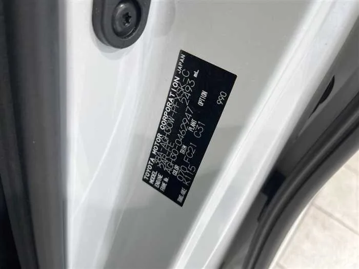 Toyota Alphard 2023 — миниатюра 2