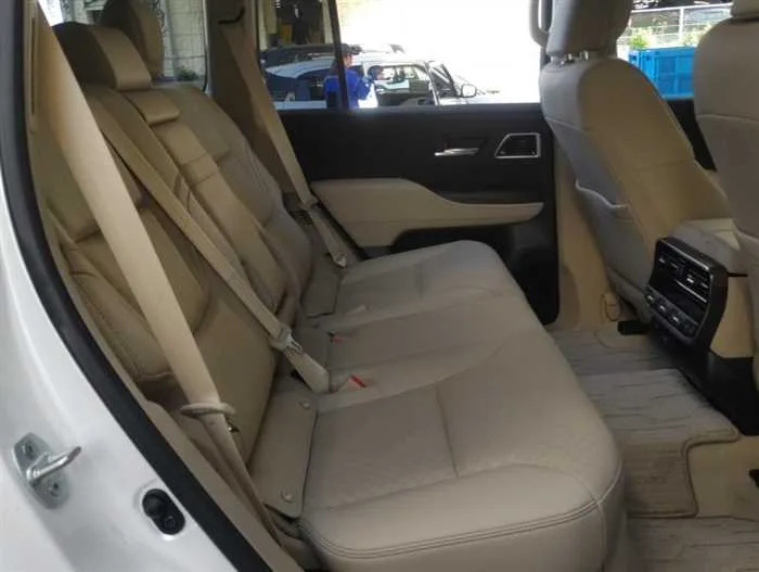 Toyota Land Cruiser ZX MODELISTA JBL 2023 — миниатюра 3