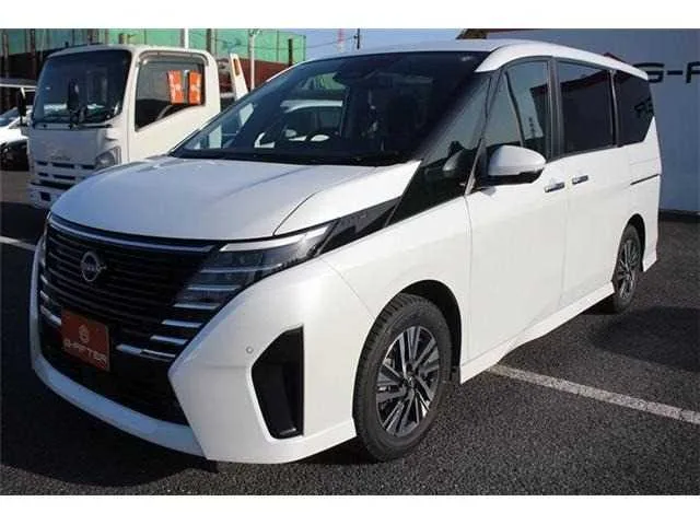 Nissan Serena 2024 — миниатюра 4