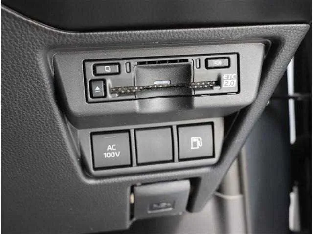 Toyota Prius 2024 — миниатюра 3