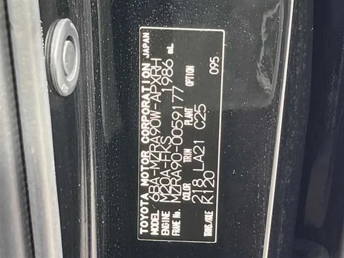 Toyota Noah 2023 — миниатюра 2
