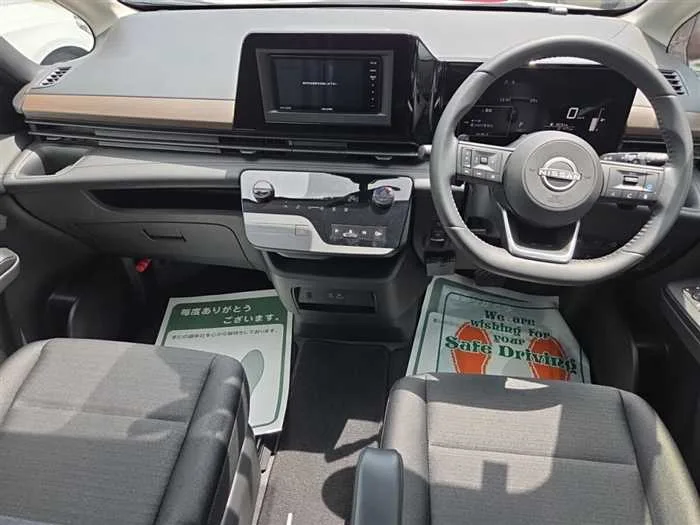 Nissan Serena HighwayStarV 2025 — миниатюра 4