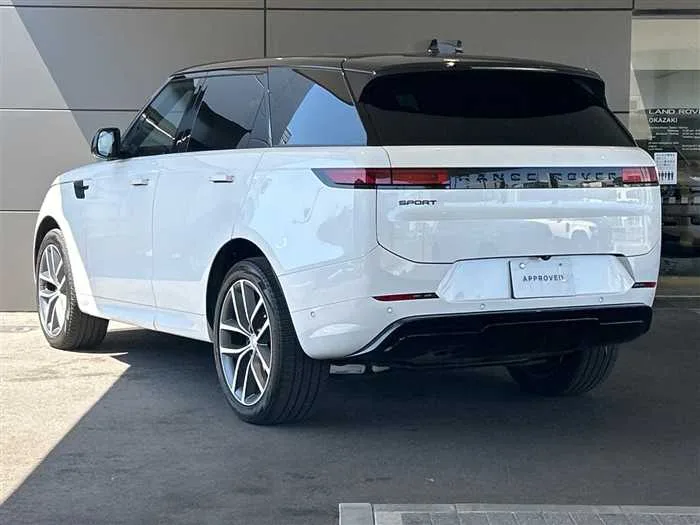 Land Rover Range Rover Sport 2024 — миниатюра 4
