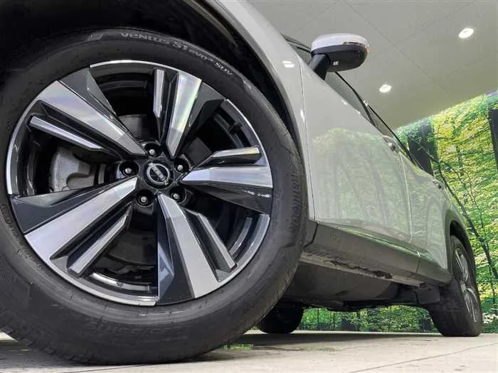 Nissan X-Trail 2023 — миниатюра 5