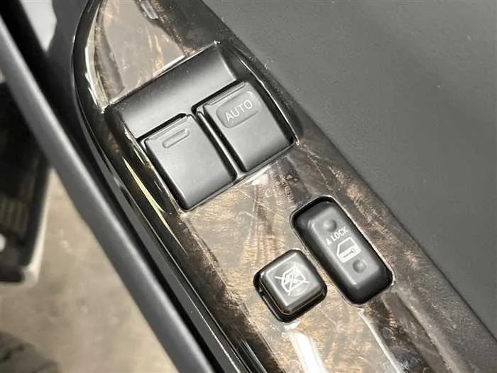 Toyota Hiace Van 2022 — миниатюра 4