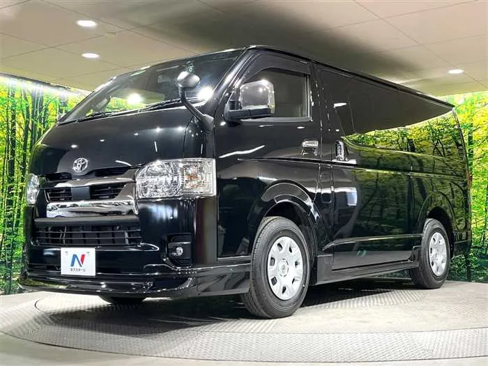 Toyota Hiace Van 2023 — миниатюра 5