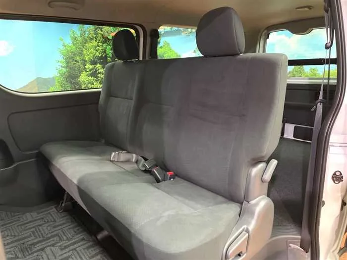 Toyota Hiace Van 2025 — миниатюра 4