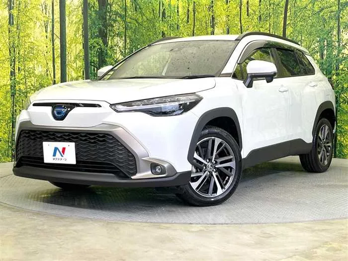 Toyota CorollaCross 2023 — фото 1, купить с доставкой в Москву