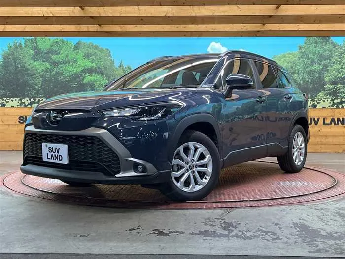 Toyota CorollaCross 2024 — фото 1, купить с доставкой в Москву