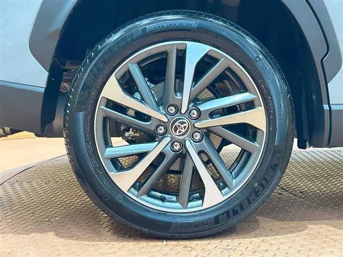 Toyota CorollaCross 2025 — миниатюра 4