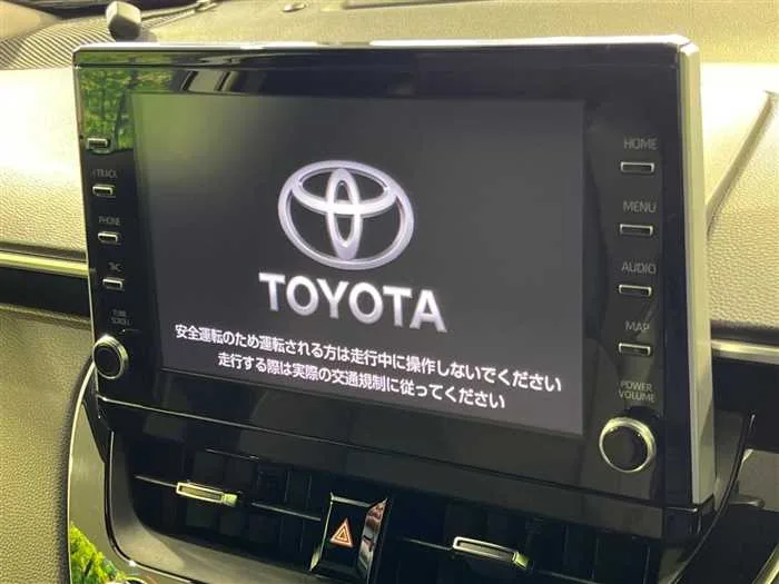 Toyota CorollaCross 2022 — миниатюра 3