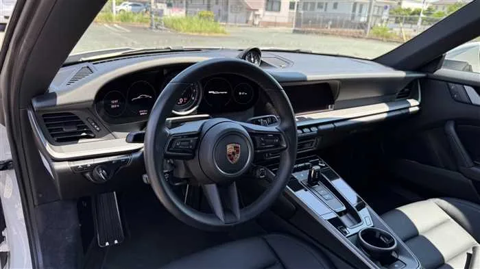Porsche 911 PDK 2022 — миниатюра 5