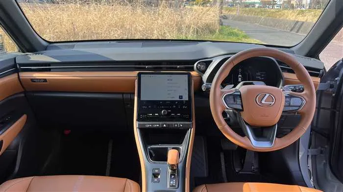 Lexus Other E-Four 4WD 2025 — миниатюра 5