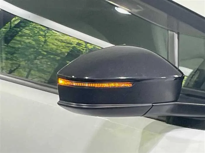 Toyota Prius 2023 — миниатюра 4