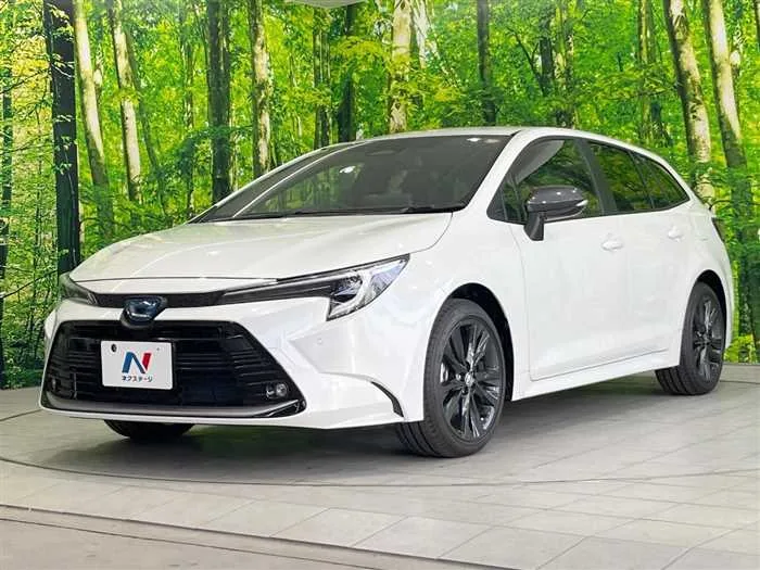 Toyota Corolla Sedan 2023 — миниатюра 5