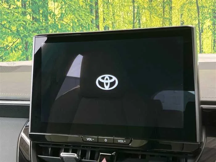 Toyota Corolla Sedan 2024 — миниатюра 4