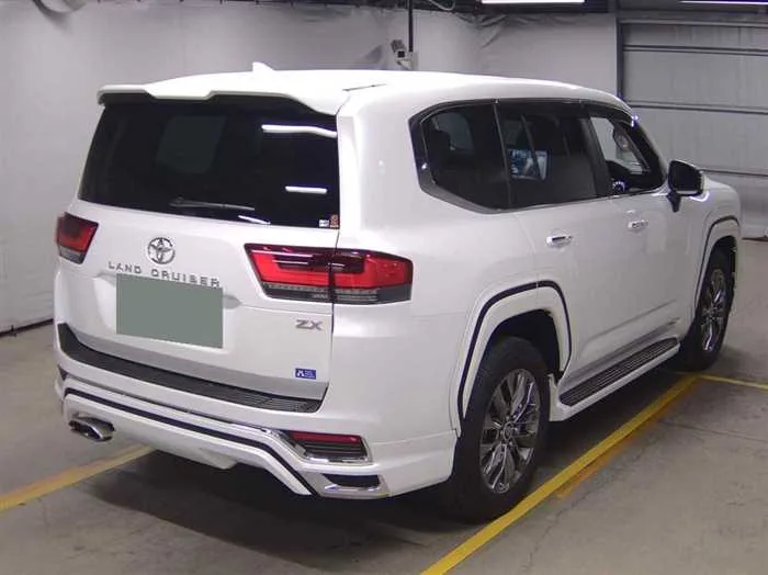 Toyota Land Cruiser ZX DIESEL*MODELISTA*REAR ENTERTAINMENT*JBL* 2024 — миниатюра 4