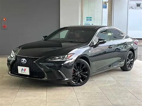 Lexus ES 2022 купить в Москве