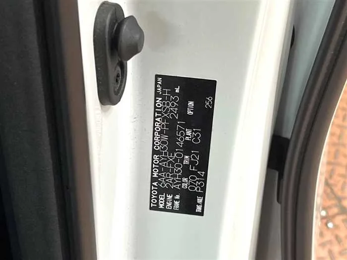 Toyota Alphard Hybrid 2022 — миниатюра 2